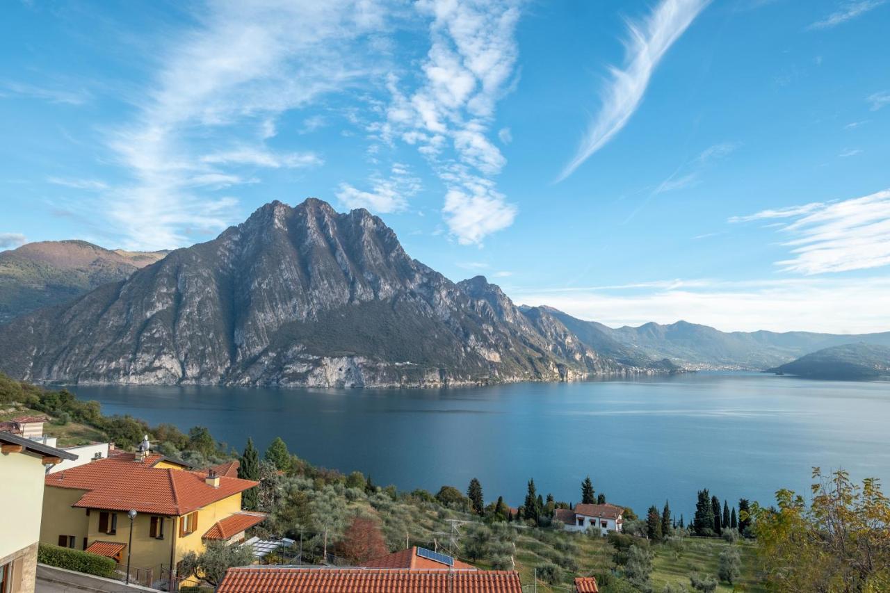 Happy Guest Apartments - Bella Vista Riva di Solto Exterior photo